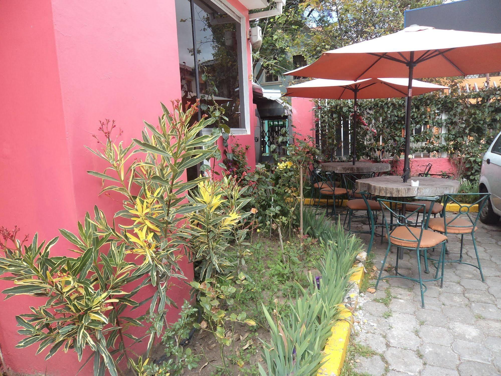 Hostal Imperial Quito Exterior photo